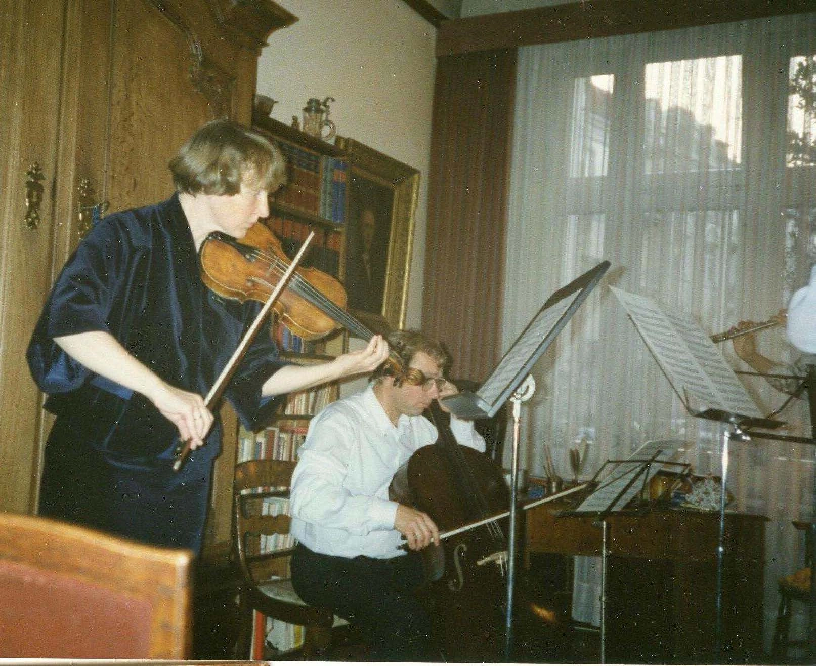 Am Cello - Quelle: privat